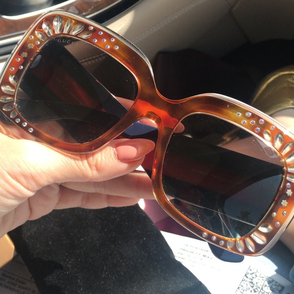 Gucci Accessories - Gucci sunglasses